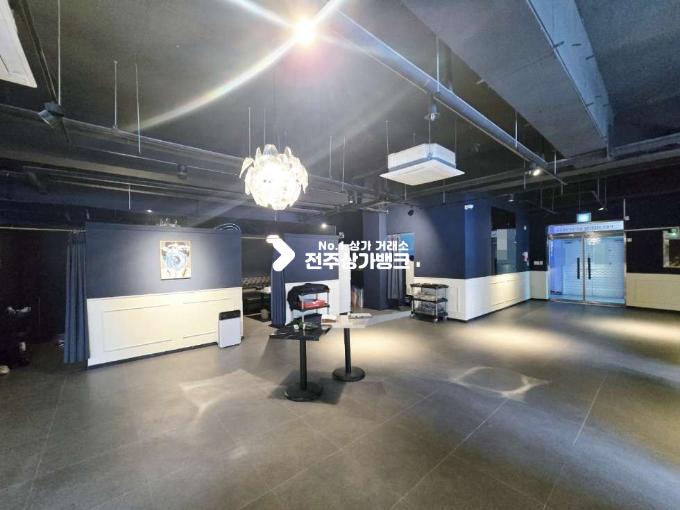 전북 전주완산구 효자동3가 신시가지 메인 사거리 유동인구 제일많은곳 바양도양수 권리금협의가능 월세 매물번호 15666 사진 3