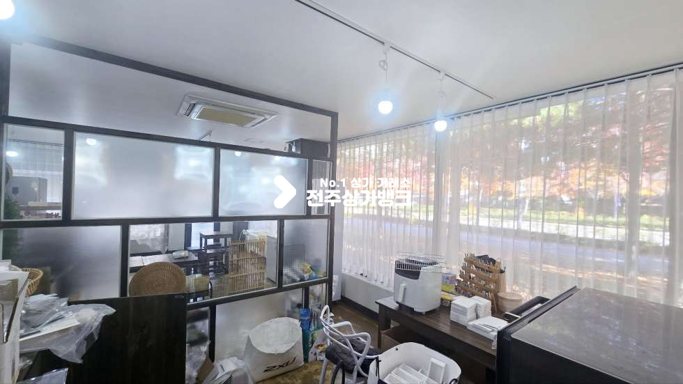 전북 전주완산구 효자동2가 효자동2가 대로변 깔끔한 상가 내부인테리어 좋음 즉시입주가능 월세 매물번호 16511 사진 6