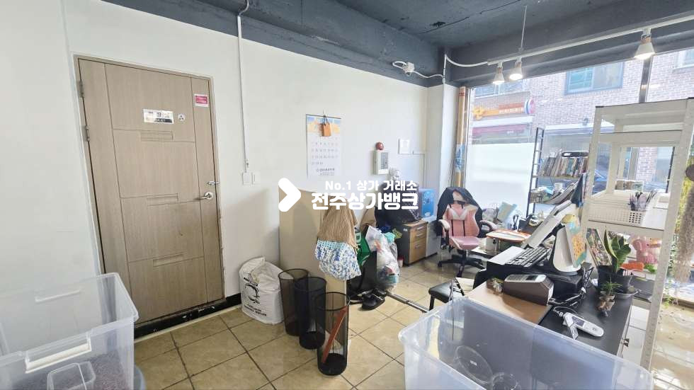 전북 전주완산구 효자동3가 효자동3가 내부깔끔 분양샵으로도 가능하며 권리금협의가능 월세 매물번호 16513 사진 7
