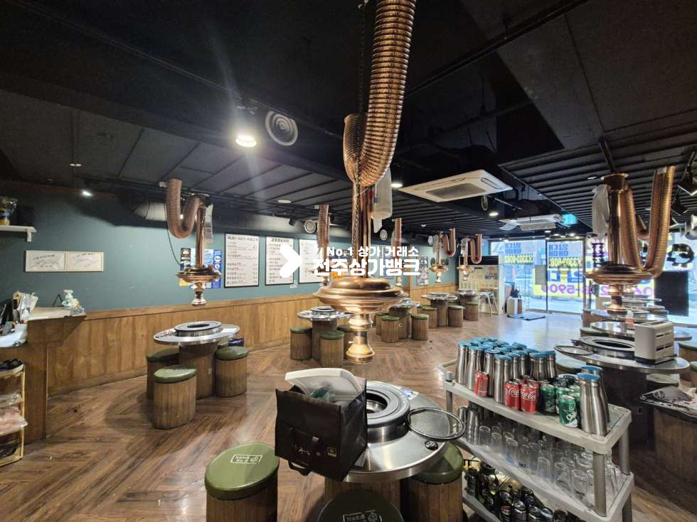 전북 완주군 이서면 갈산리 ○혁신도시 메인거리 무권리 고기집○ 월세 매물번호 16524 사진 2