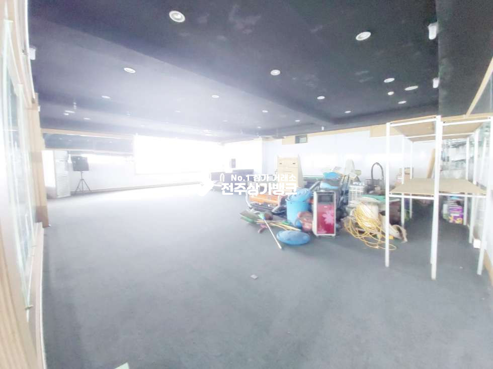 전북 전주완산구 평화동2가 ★평화동 스크린골프. 다른 스포츠시설 강추★ 월세 매물번호 11978 사진 6