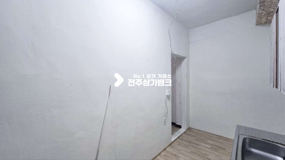 전북 전주완산구 삼천동1가 삼천동 유동인구많은 상가로 미용업종 강력추천 월세 매물번호 16558 사진 8