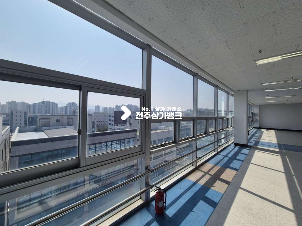 전북 전주완산구 효자동2가 ○효자동 롯데마트 인근 대형평수사무실 ○ 월세 매물번호 15759 사진 5