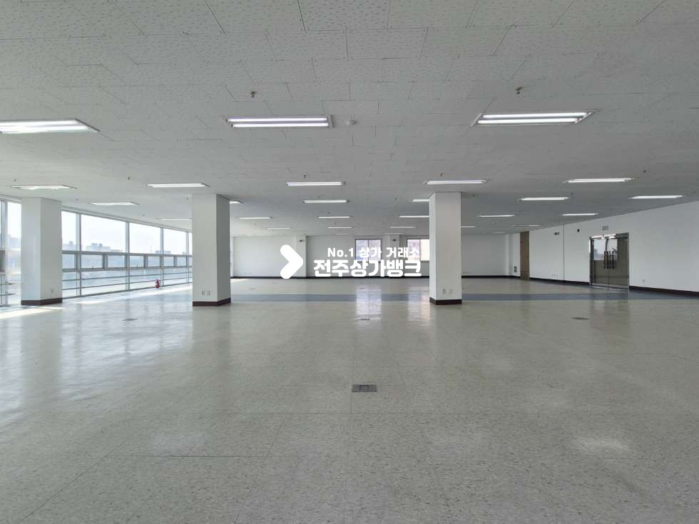 전북 전주완산구 효자동2가 ○효자동 롯데마트 인근 대형평수사무실 ○ 월세 매물번호 15759 사진 7