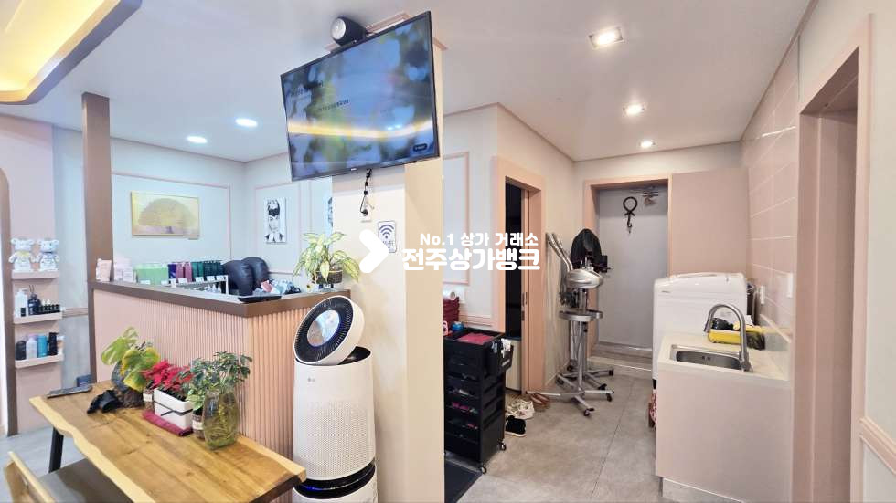 전북 전주완산구 서신동 서신동 깔끔 인테리어 미용실 양도양수 권리금 협의가능 월세 매물번호 16592 사진 3