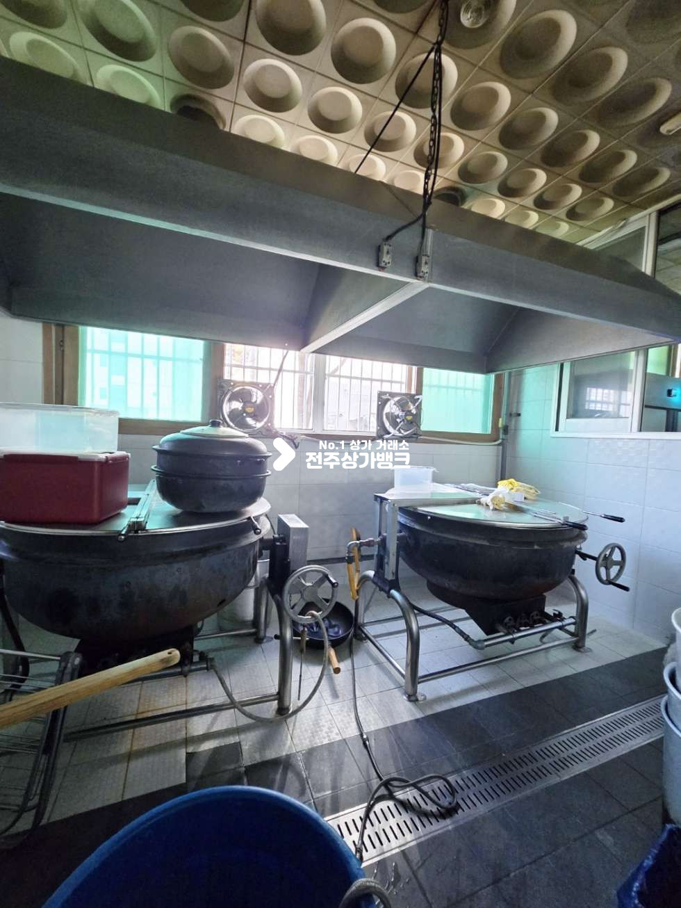 전북 전주완산구 효자동2가 롯데마트 부근 1층 대형음식점 ,전용주차장 완비 합리적인 권리금 즉시입주가능! 월세 매물번호 15778 사진 12