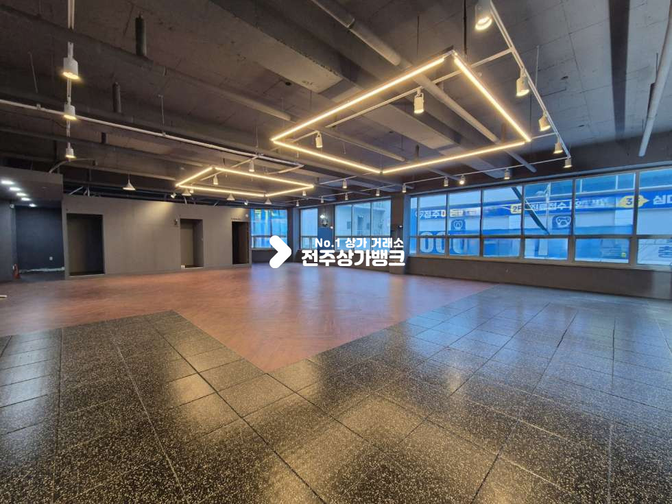 전북 전주완산구 효자동2가 ○효자동 신시가지 요가,크로스핏 추천!○ 월세 매물번호 15746 사진 2