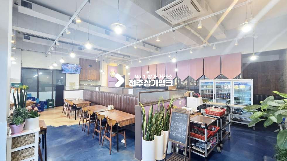 전북 전주완산구 효자동3가 신시가지 깔금한 인테리어로 합리적인권리금으로 즉시사용가능한 1층음식점 임대 월세 매물번호 16614 사진 1