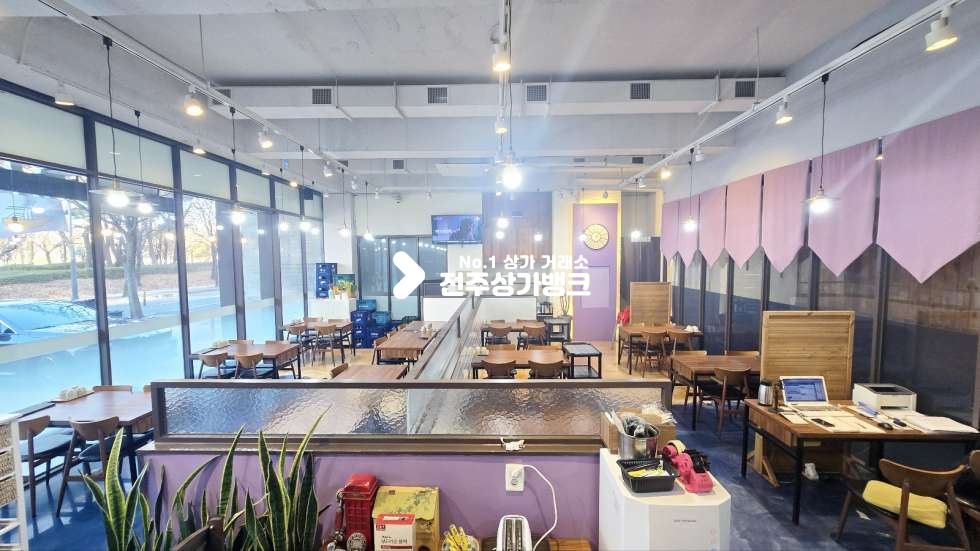 전북 전주완산구 효자동3가 신시가지 깔금한 인테리어로 합리적인권리금으로 즉시사용가능한 1층음식점 임대 월세 매물번호 16614 사진 2