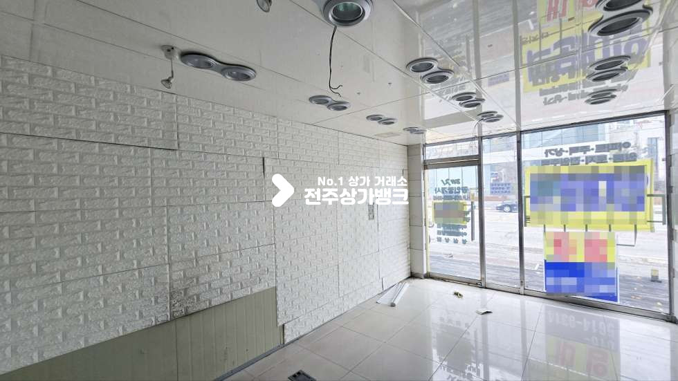 전북 전주덕진구 인후동1가 인후동1가 삼성스토어부근 판매점 강력추천자리 ! 즉시입주가능 월세 매물번호 16638 사진 4