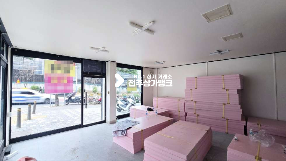 전북 전주덕진구 우아동3가 우아동3가 저렴한가격 18평 넒은 평수 내부깔끔 룸시설있음 즉시입주가능 월세 매물번호 16639 사진 4