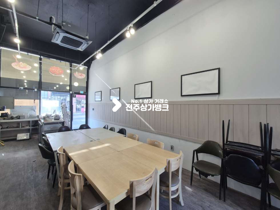 전북 전주덕진구 덕진동2가 ○하가지구 메인거리. 카페 뷰티업 추천○ 월세 매물번호 16643 사진 4