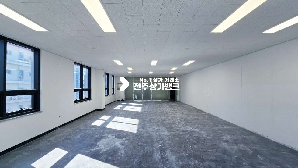 전북 전주완산구 효자동2가 ●롯데마트부근●41평●사무실,뷰티샵추천!!● 월세 매물번호 16473 사진 5