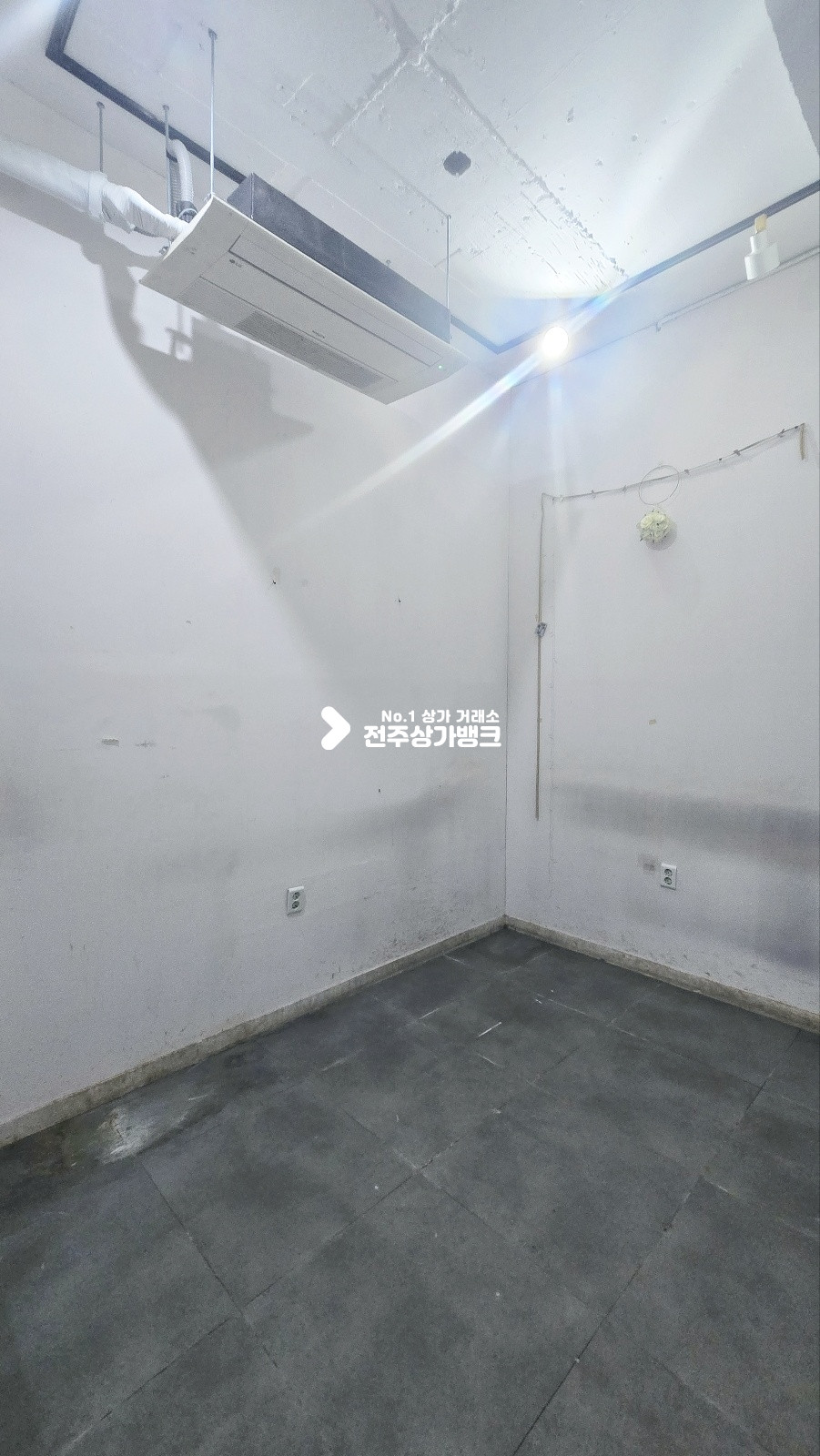 전북 전주완산구 서신동 서신동 유동인구많고 가시성좋은 상가임대 ! 내부깔끔인테리어 월세 매물번호 16657 사진 8