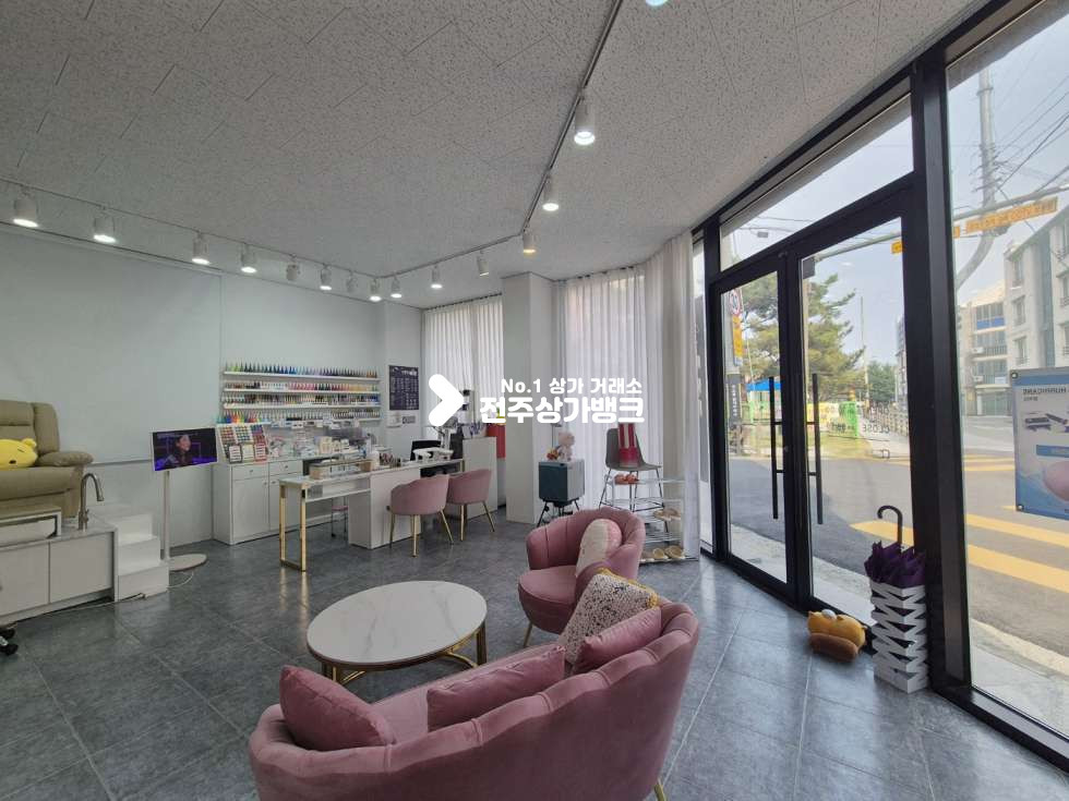 전북 전주완산구 효자동3가 ★효자동 홍산초인근 네일샵 양도양수!★ 월세 매물번호 15767 사진 3