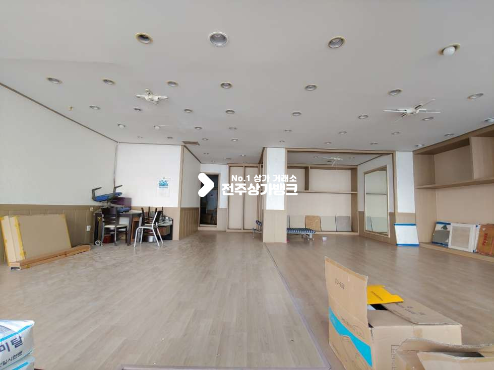 전북 전주완산구 서노송동 ※중앙시장부근※음식점최적상권※ 월세 매물번호 10825 사진 2