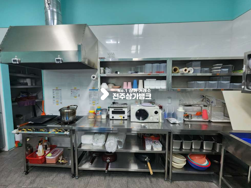 전북 전주완산구 효자동2가 효자동 스타벅스 사거리 무권리금 카페 유동인구많음 ! 월세 매물번호 13747 사진 12