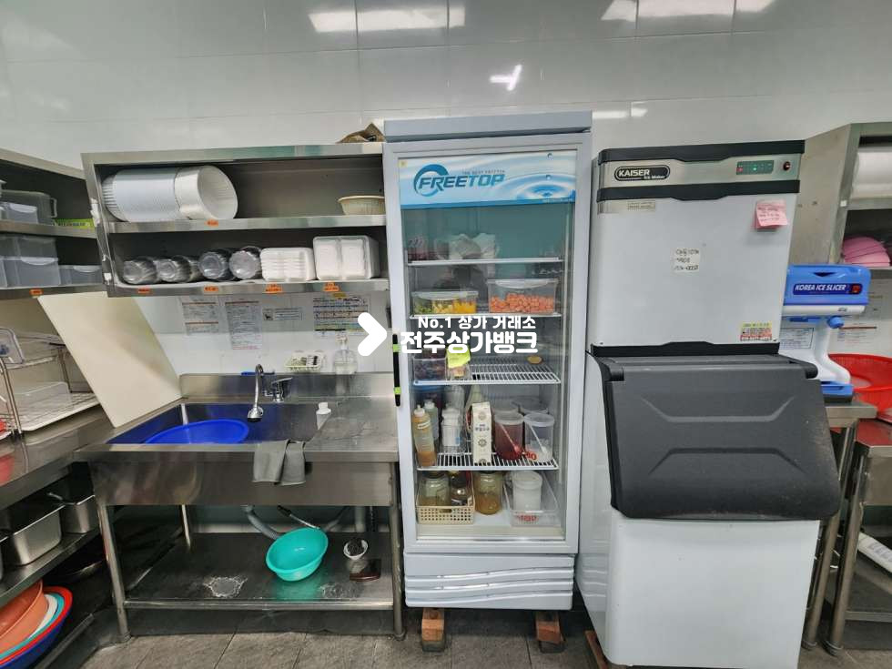 전북 전주완산구 효자동2가 효자동 스타벅스 사거리 무권리금 카페 유동인구많음 ! 월세 매물번호 13747 사진 13