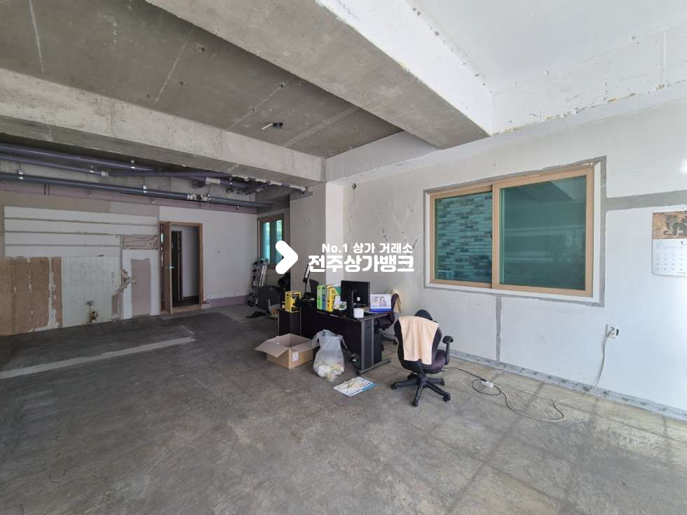전북 전주완산구 효자동3가 ○효자동 문학초 인근 도로가 상가. 판매점 추천!○ 월세 매물번호 16706 사진 5