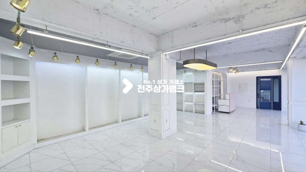 전북 전주덕진구 송천동1가 송천동 대로변 인테리어깔끔한 판매점 강력추천 ! 즉시입주가능 월세 매물번호 16710 사진 3