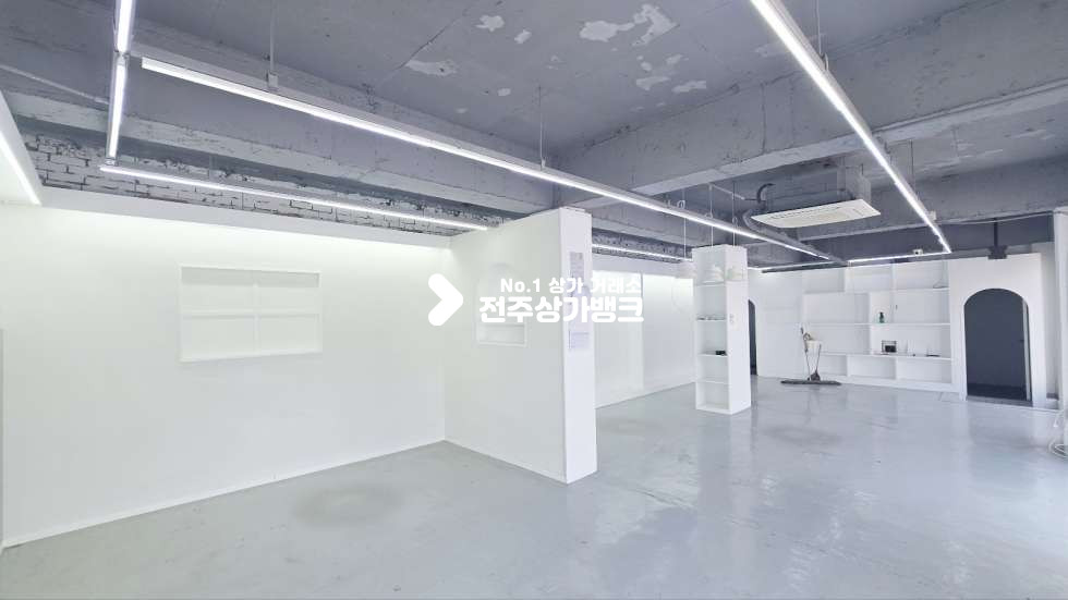 전북 전주덕진구 송천동1가 송천동 대로변 인테리어깔끔한 판매점 강력추천 ! 즉시입주가능 월세 매물번호 16710 사진 12