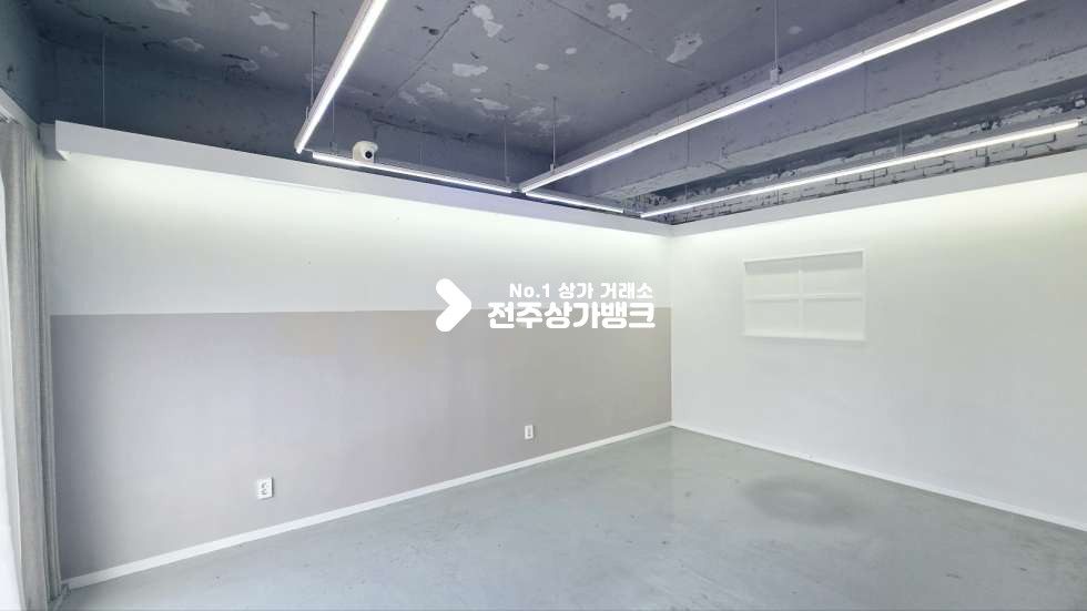 전북 전주덕진구 송천동1가 송천동 대로변 인테리어깔끔한 판매점 강력추천 ! 즉시입주가능 월세 매물번호 16710 사진 14