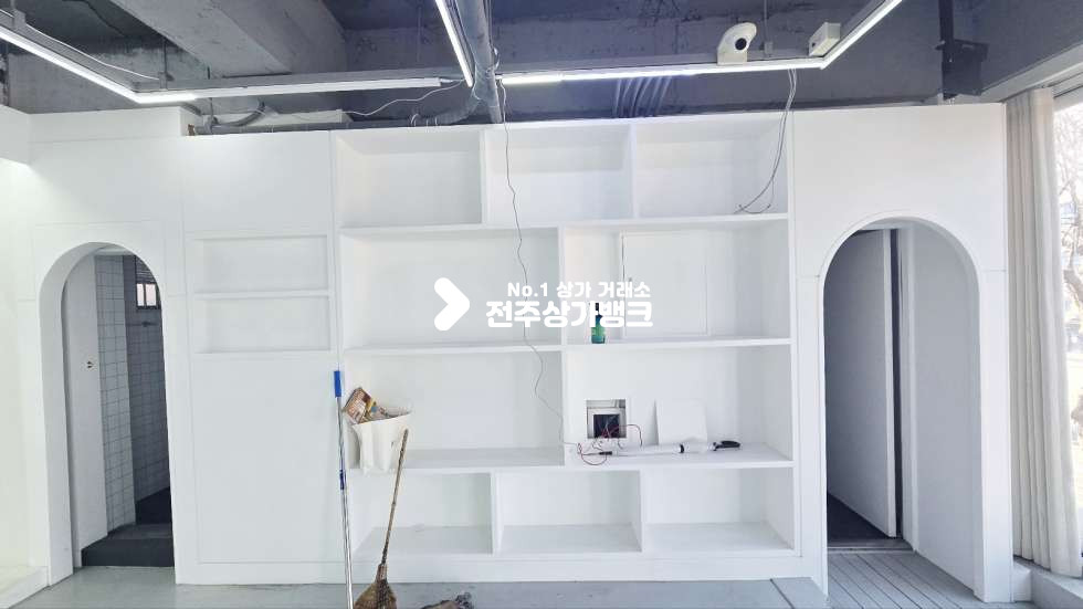 전북 전주덕진구 송천동1가 송천동 대로변 인테리어깔끔한 판매점 강력추천 ! 즉시입주가능 월세 매물번호 16710 사진 16