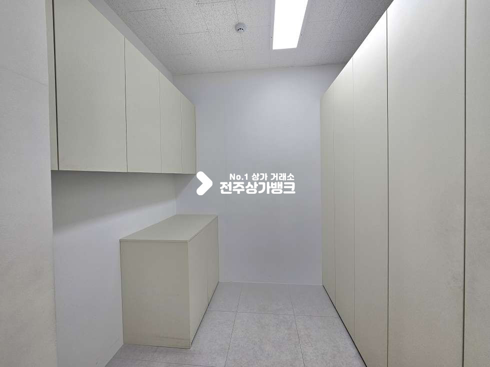 전북 전주완산구 중화산동2가 백제대로 A급 사무실//병의원.학원.사무실 추천 월세 매물번호 16716 사진 7