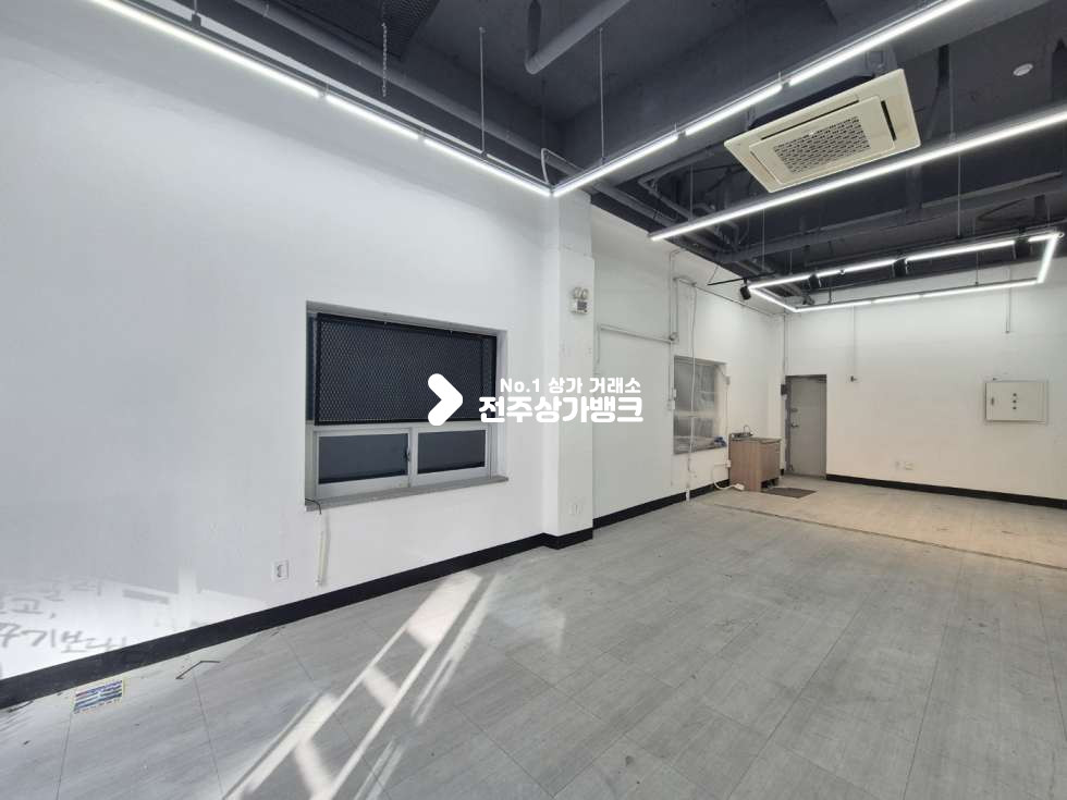 전북 전주완산구 효자동2가 ○효자동 신시가지 1층상가. 판매시설 추천!○ 월세 매물번호 16720 사진 4