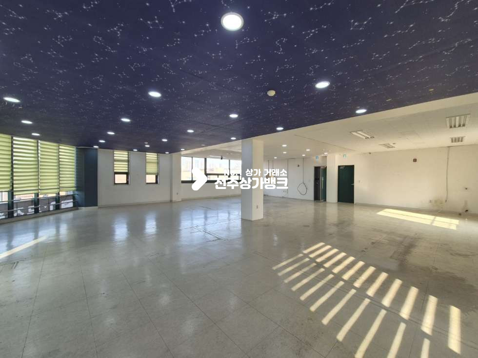 전북 전주완산구 중화산동2가 ○중화산동 현대에코르 인근 3층상가. 사무실추천○ 월세 매물번호 16750 사진 1