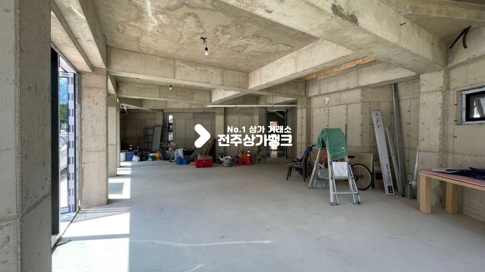 전북 전주완산구 서서학동 ★대로변1층★카페★강력추천드립니다~~~★(1,2층으로 사용가능해요) 월세 매물번호 13097 사진 3