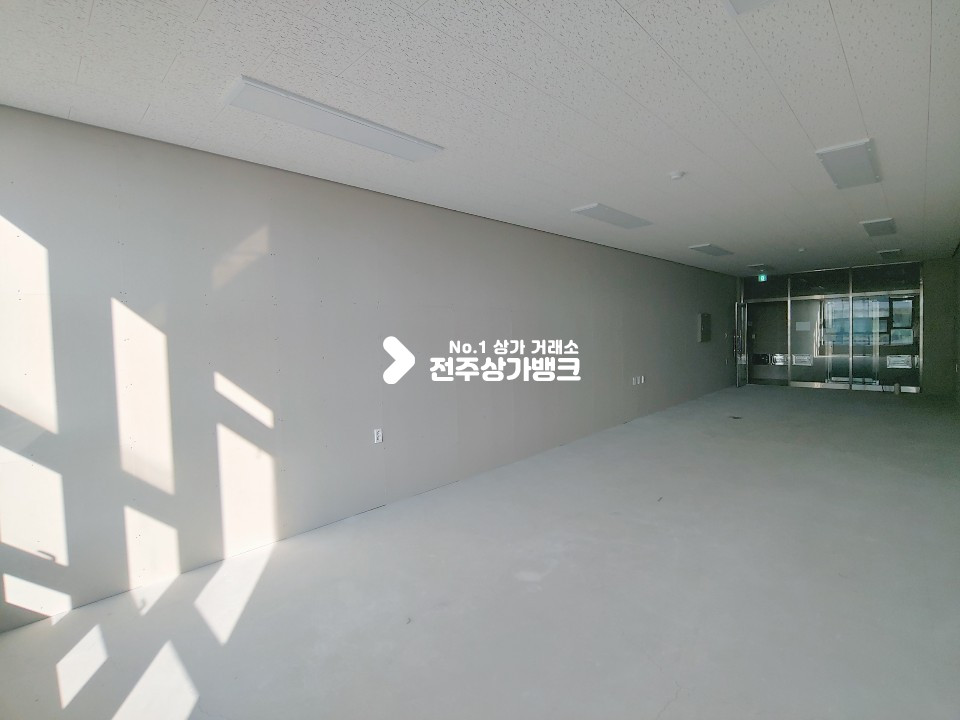 전북 전주덕진구 만성동 ◆지금뜨는 만성동강추사무실자리◆ 월세 매물번호 10823 사진 2