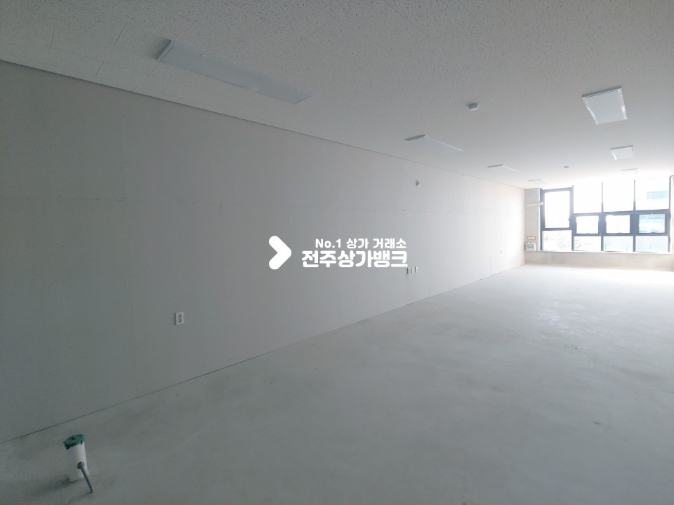 전북 전주덕진구 만성동 ◆지금뜨는 만성동강추사무실자리◆ 월세 매물번호 10823 사진 3