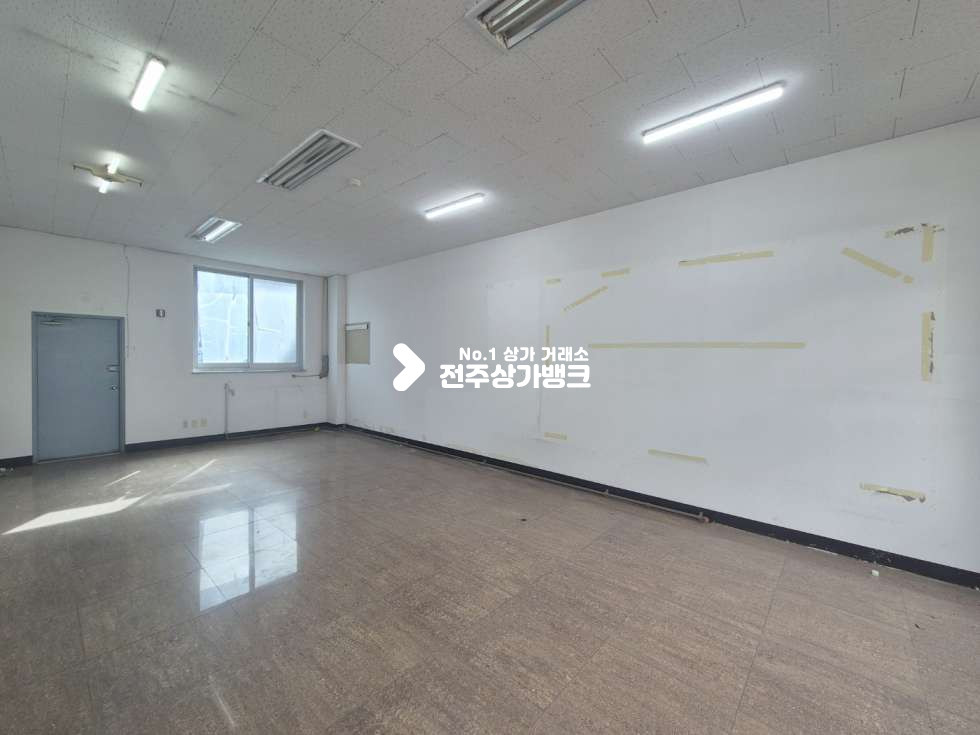 전북 전주완산구 효자동2가 ○효자동 남노갈비 인근 1층상가. 판매시설추천 ○ 월세 매물번호 16801 사진 3