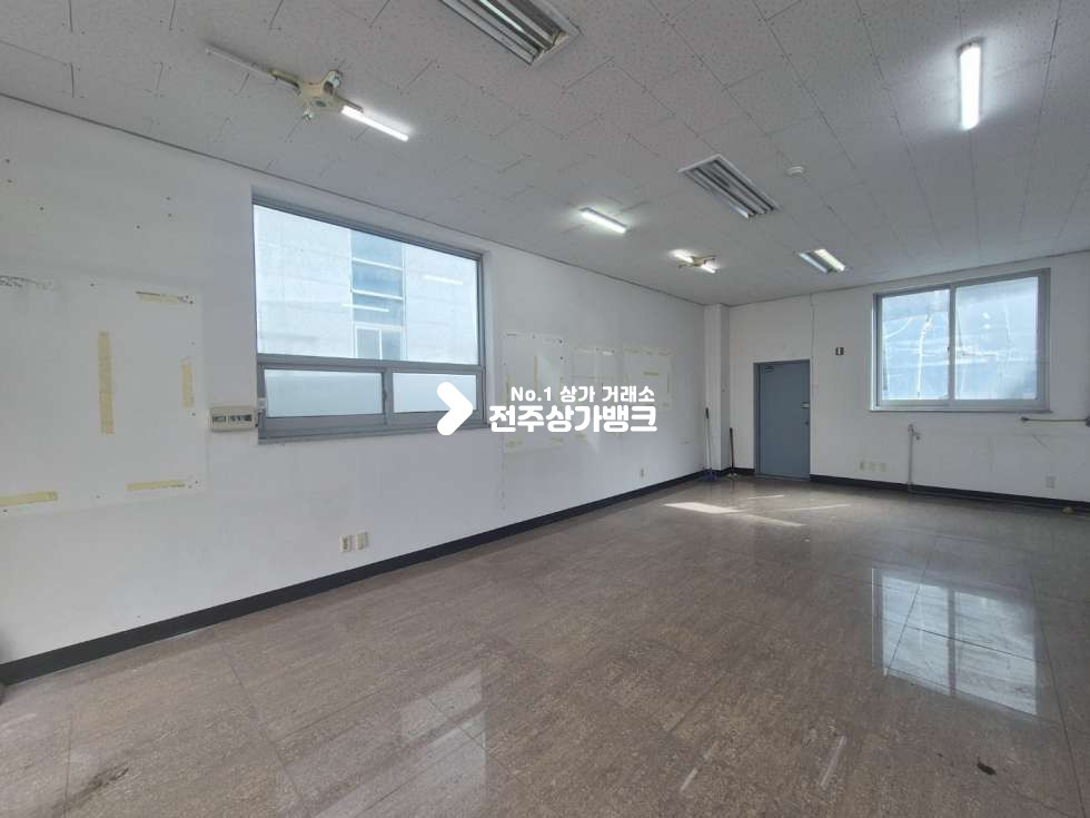 전북 전주완산구 효자동2가 ○효자동 남노갈비 인근 1층상가. 판매시설추천 ○ 월세 매물번호 16801 사진 4