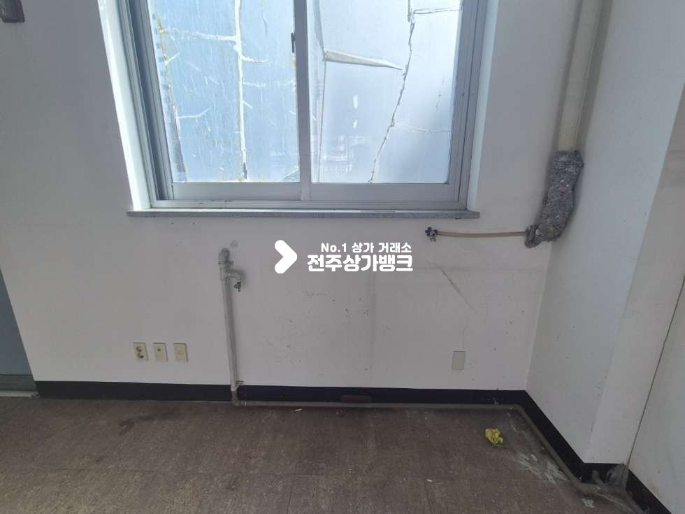 전북 전주완산구 효자동2가 ○효자동 남노갈비 인근 1층상가. 판매시설추천 ○ 월세 매물번호 16801 사진 5