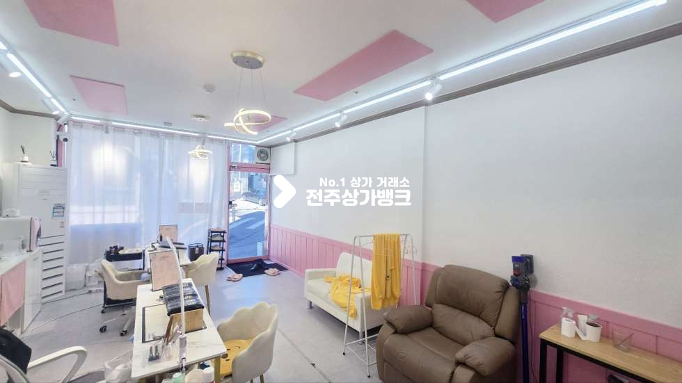전북 전주덕진구 송천동1가 송천동1가 무권리금 미용샵 양도양수 세입자분 에어컨만 가져가심 ! 즉시입주가능 월세 매물번호 16807 사진 3