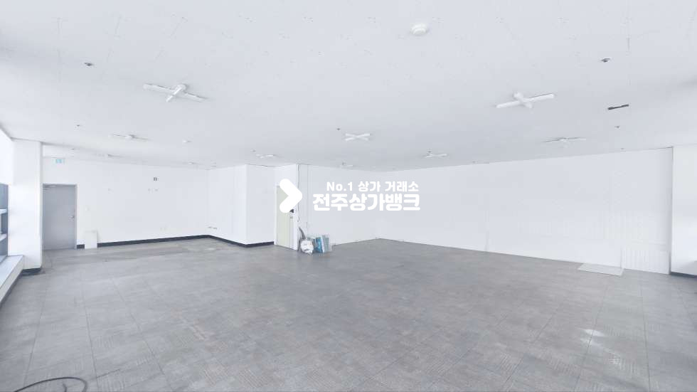 전북 전주완산구 효자동2가 내부 깔끔한 사무실 상가 임대 즉시입주가능 월세 매물번호 16834 사진 2