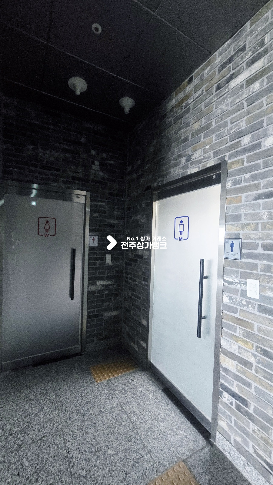 전북 전주덕진구 만성동 만성동 양쪽 서비스면적 약 20평씩 테라스 2곳 내부깔끔 넉넉한 랜탈프리 즉시입주가능 월세 매물번호 16836 사진 16