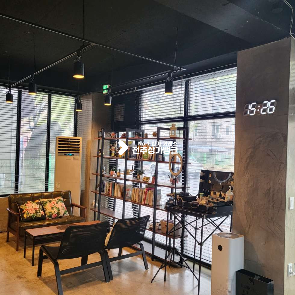 전북 전주완산구 효자동3가 홍산초부근 저렴한 월세 내부깔끔한 미용실상가 권리금협의가능 ! 월세 매물번호 16837 사진 1