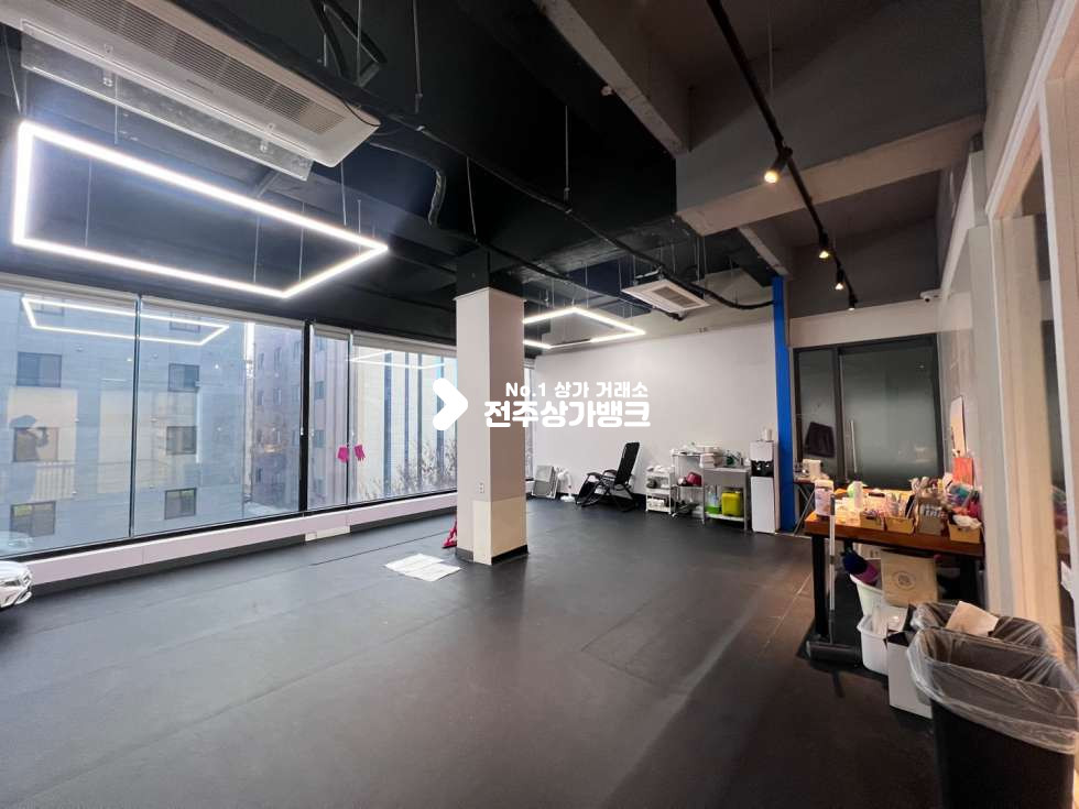전북 전주완산구 효자동3가 효자동 신시가지 애견유치원 양도양수 , 옥상까지 사용가능 ! 월세 매물번호 16848 사진 5