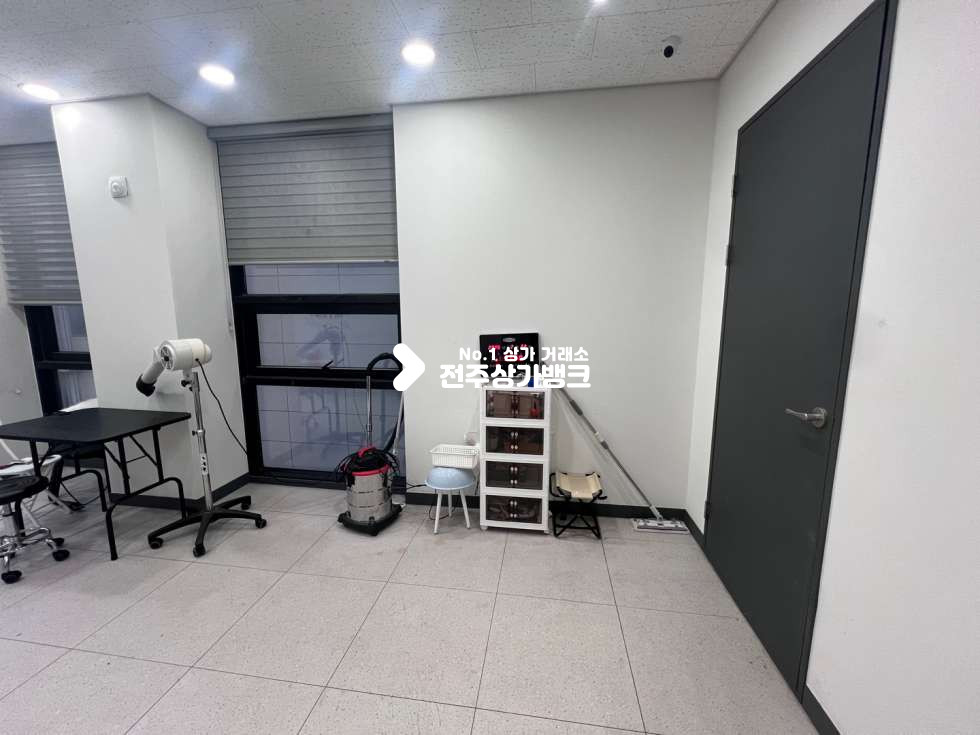 전북 전주완산구 효자동3가 효자동 신시가지 애견유치원 양도양수 , 옥상까지 사용가능 ! 월세 매물번호 16848 사진 10