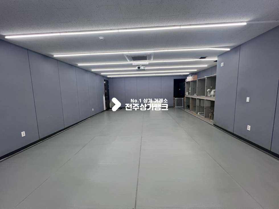 전북 전주완산구 효자동3가 효자동 신시가지 애견유치원 양도양수 , 옥상까지 사용가능 ! 월세 매물번호 16848 사진 13