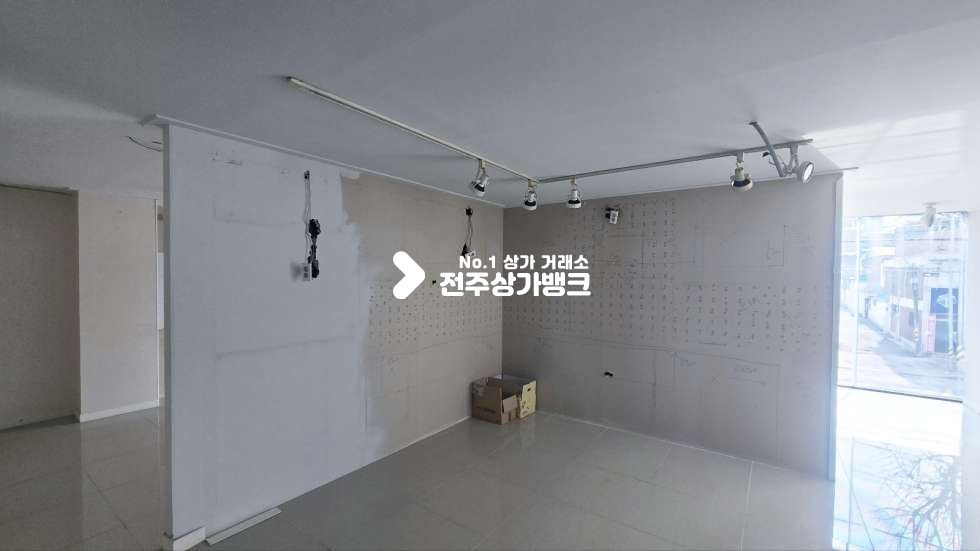 전북 전주완산구 효자동3가 효자동3가 유동인구많아 광고효과좋은 2층상가 임대 월세 매물번호 16853 사진 4