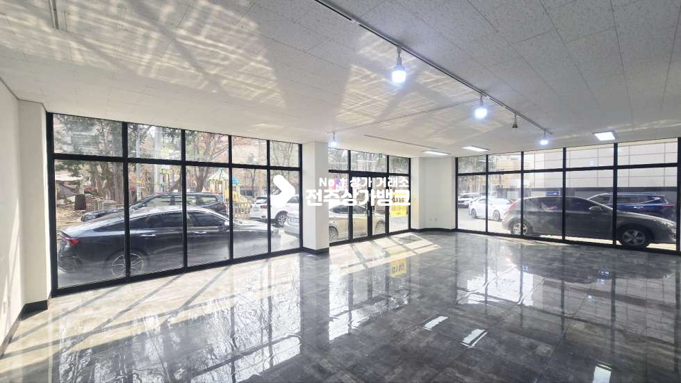 전북 전주완산구 중화산동2가 중화산동2가 내부 깔끔하며 내부화장실있음 즉시입주가능 ! 월세 매물번호 16855 사진 4