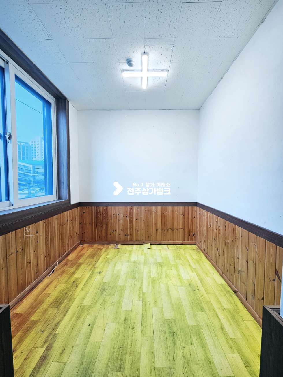 전북 전주완산구 효자동1가 ●서부시장부근●60평●즉시입주가능● 월세 매물번호 16861 사진 7