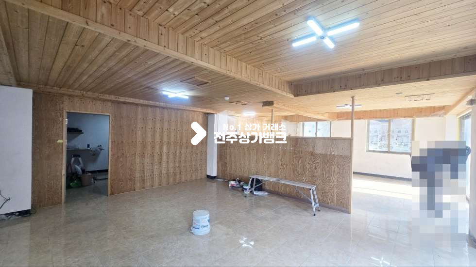 전북 전주덕진구 산정동 산정동 1층 사무실자리로 강력추천 내부룸시설 잘되어있음 주차 편리 즉시입주가능 월세 매물번호 16883 사진 6