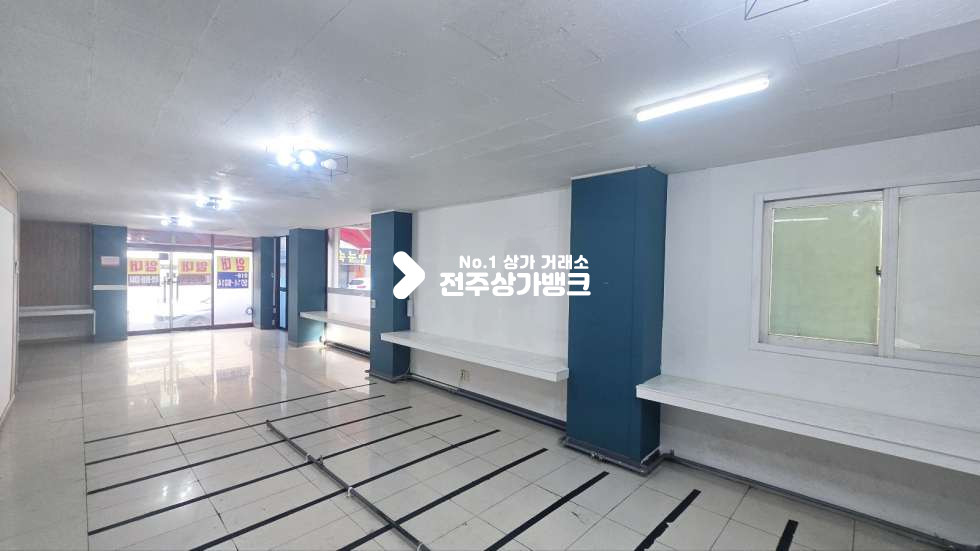 전북 전주덕진구 우아동2가 우아동2가 , 폴딩도어, lpg가스시설 , 테라스 있는 음식점 상가 월세 매물번호 16886 사진 3