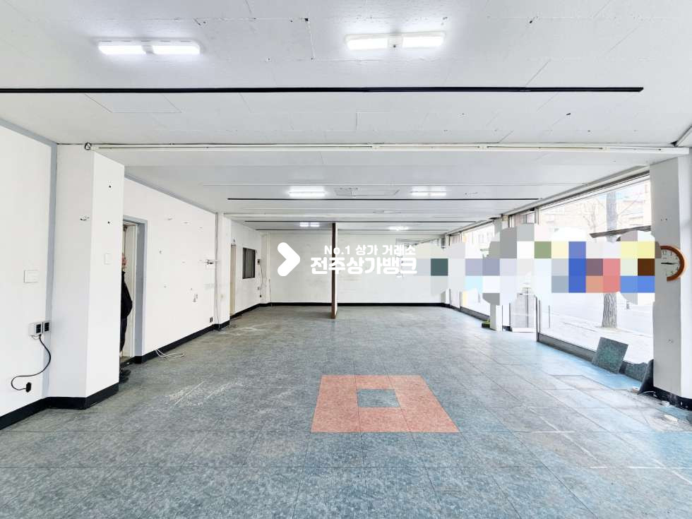 전북 전주완산구 서신동 ●홍보효과좋은36평●상가즉시입주●판매시설강추● 월세 매물번호 16893 사진 1