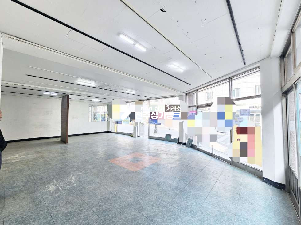 전북 전주완산구 서신동 ●홍보효과좋은36평●상가즉시입주●판매시설강추● 월세 매물번호 16893 사진 2